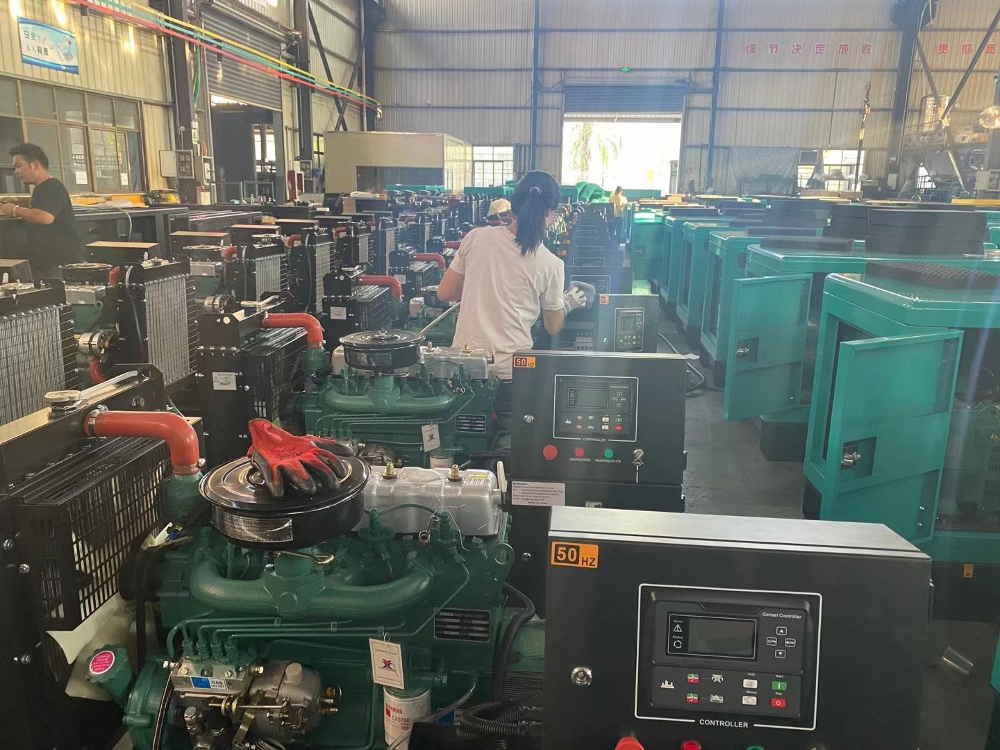Revue de la gamme de produits : Générateurs diesel de 30 kW pour diverses demandes industrielles