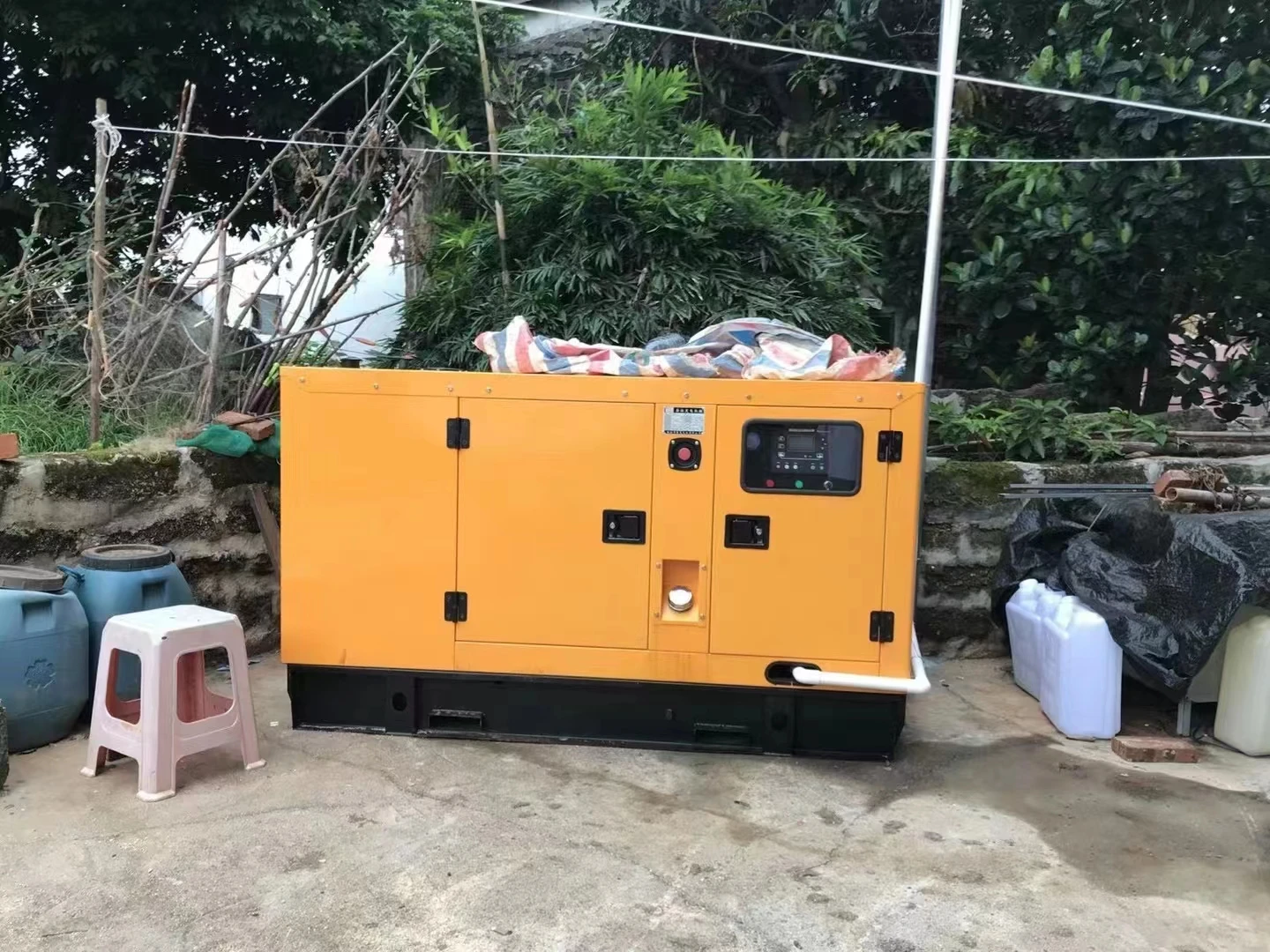 Choisir le bon g&eacute;n&eacute;rateur 100kva pour une alimentation &eacute;lectrique industrielle fiable