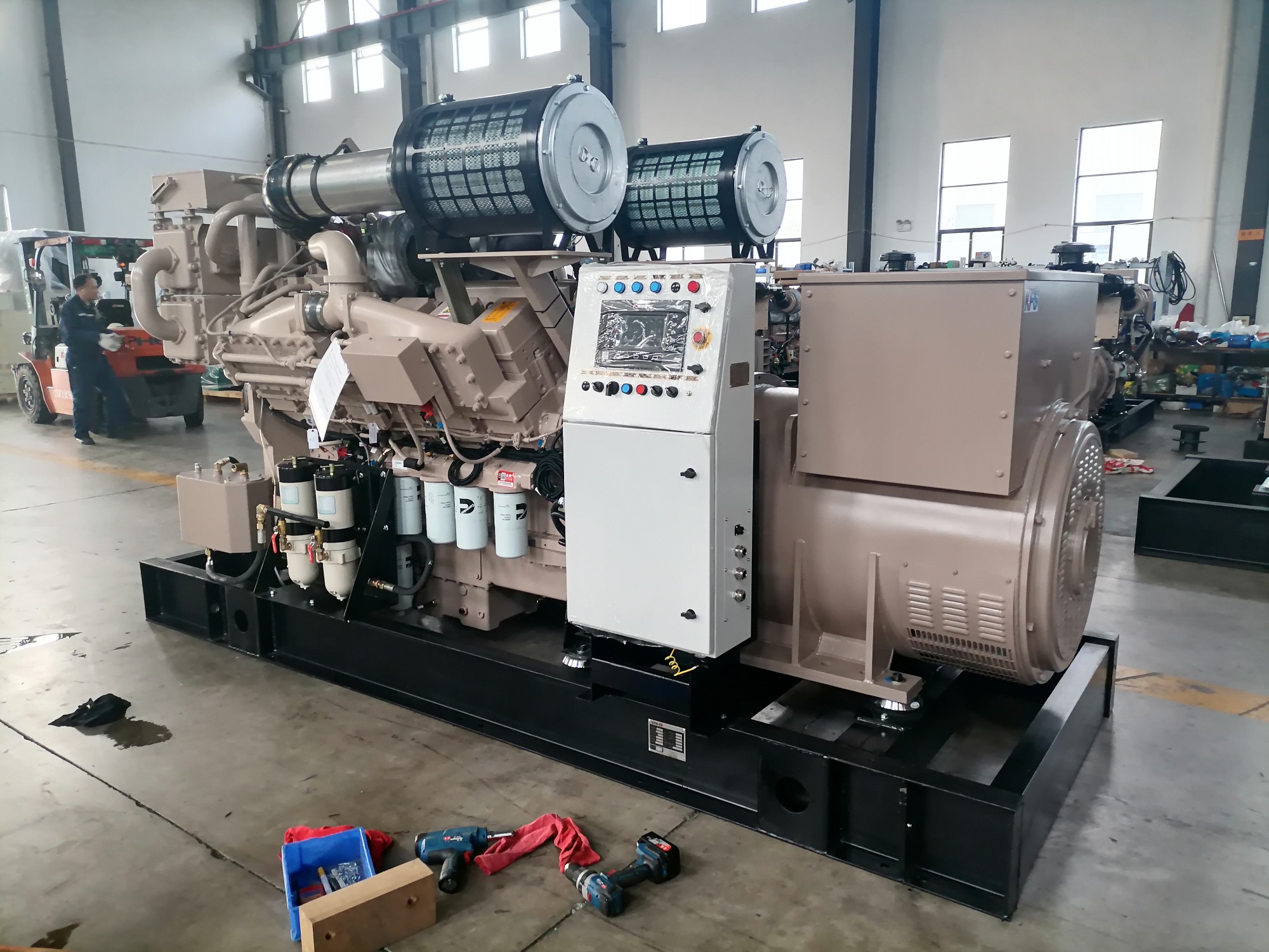 Un générateur diesel silencieux AOTEMU de 200 KW250KVA a été installé sur la prairie d’Oulan-Bator.